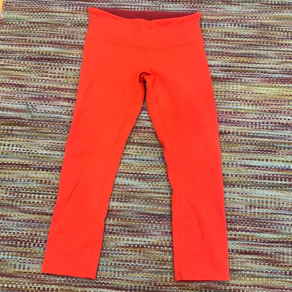 Lululemon reversible red/red merlot leggings - size 2